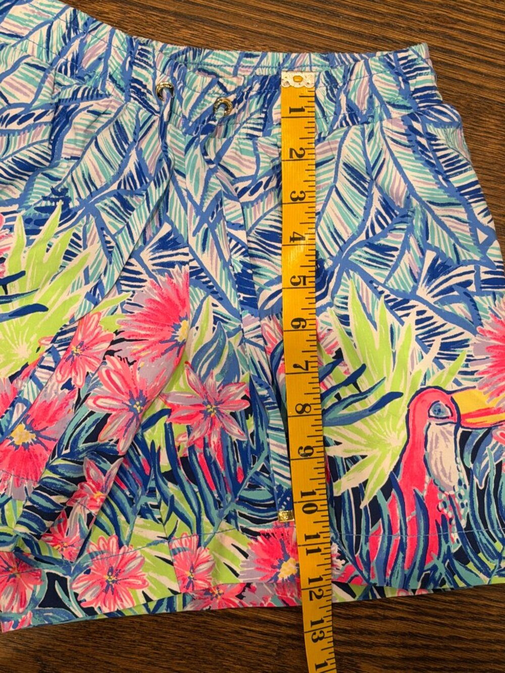 Lilly Pulitzer Toucan Jungle Print Drawstring Elastic Waist Shorts Small - Picture 5 of 6